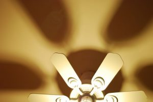 The Cost of Air Conditioning Vs. a Fan